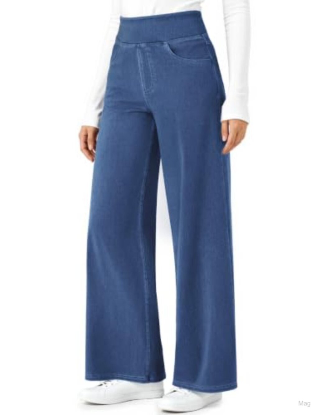 Women's High Waisted Wide Leg Pull On Denim Jeans with Pockets